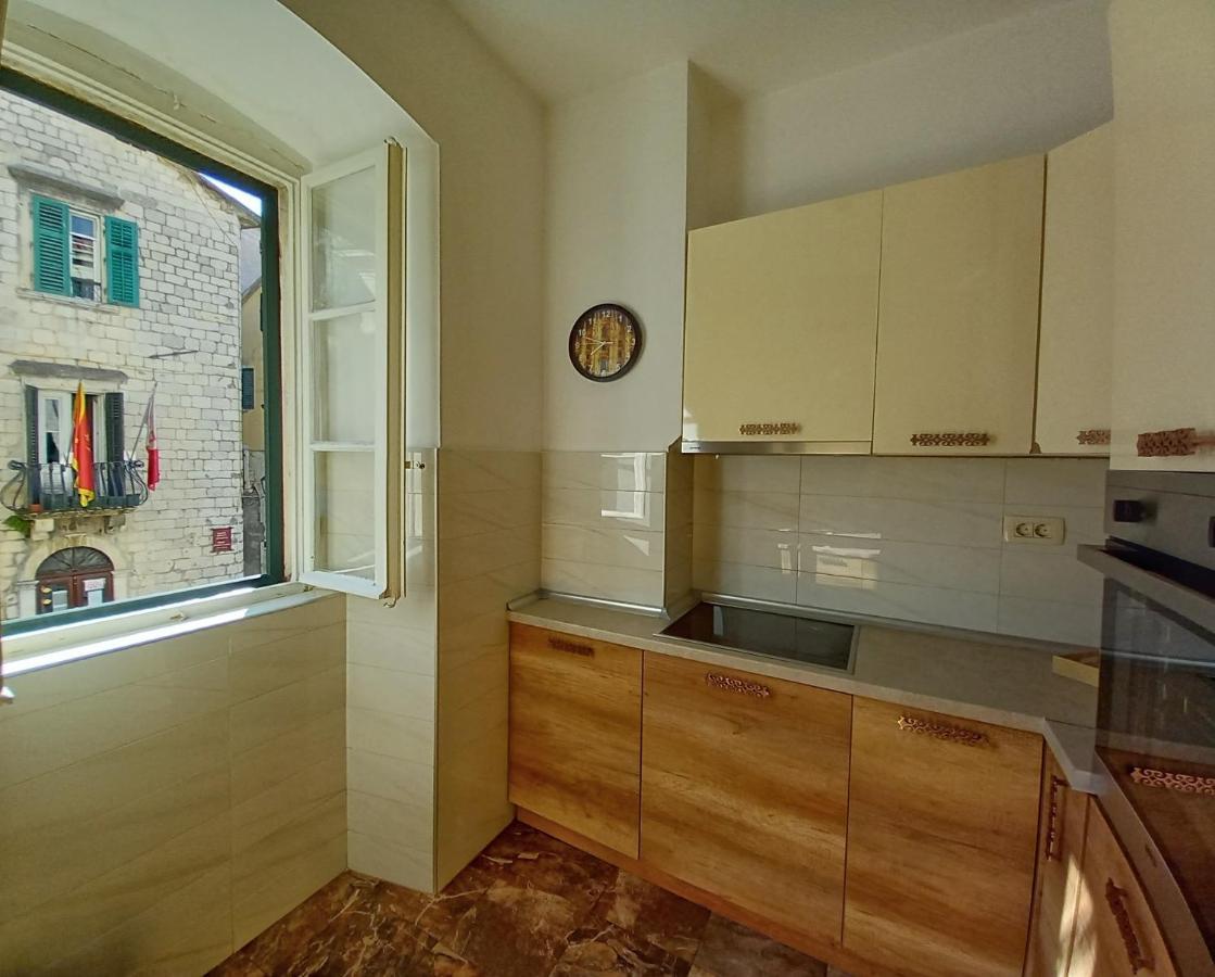 Old Town Sea Gate Apartment Котор Экстерьер фото